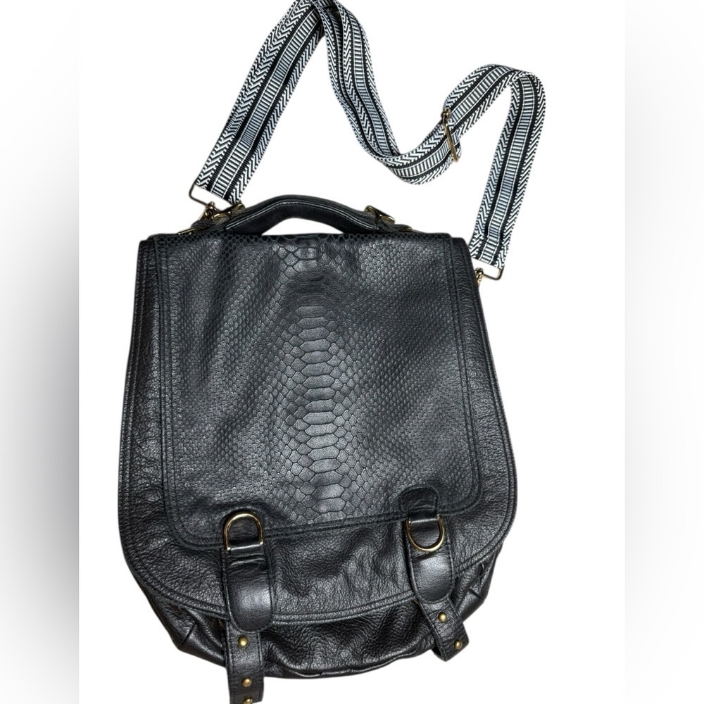 CC Skye The Onie Black Leather bag with Textured Flap & Custom Strap Fix